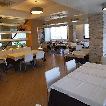 Monica Hotell Riccione