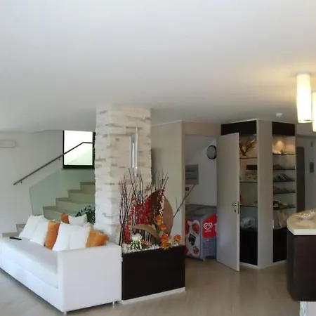 Monica Отель 2*