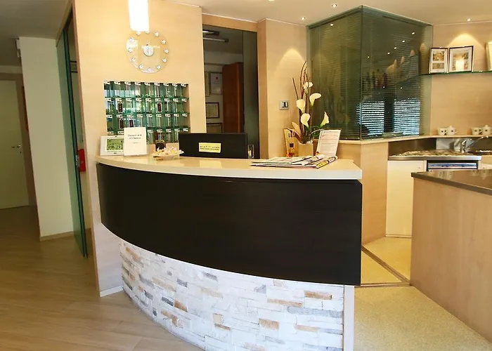 Monica ריצ'יונה